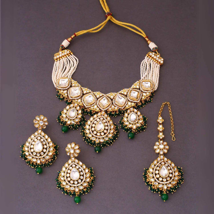 Emerald Bhavya Kundan Jewellery Set