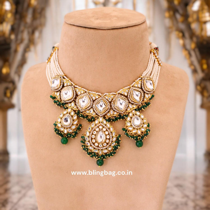 Emerald Bhavya Kundan Jewellery Set