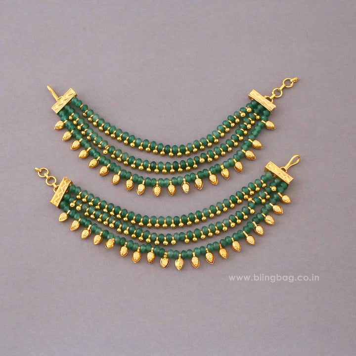 Emerald Bhavyaita Antique Ear Chain