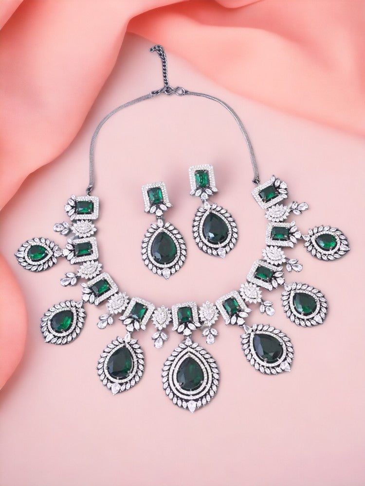Emerald Blinera Zirconia Jewellery Set