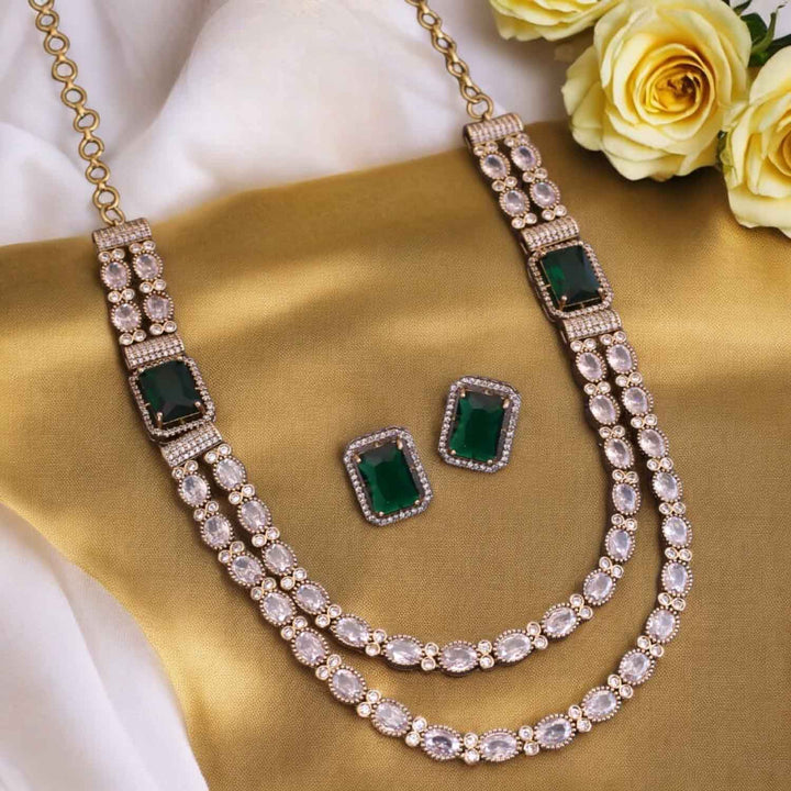 Emerald Blisse Victorian Jewellery Set - New Arrival