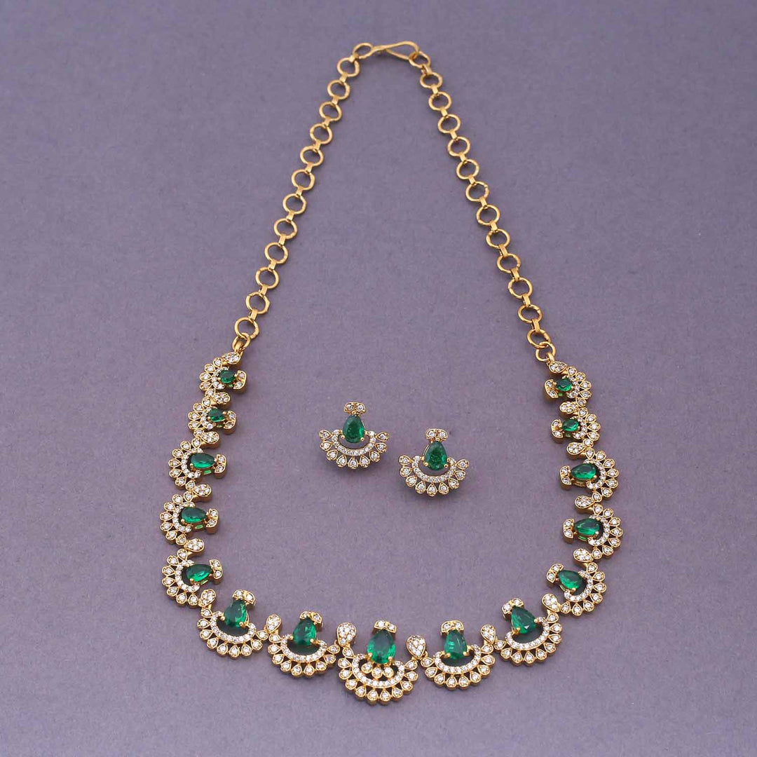 Emerald Brissa Victorian Jewellery Set - New Arrival