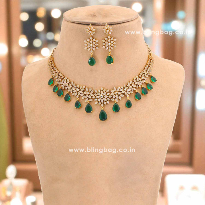 Emerald Caliora Victorian Jewellery Set - New Arrival