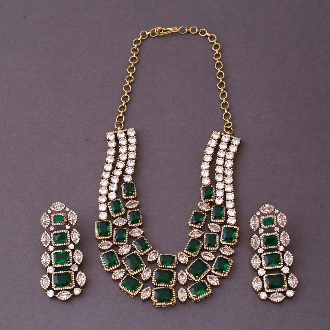 Emerald Calliet Victorian Jewellery Set - New Arrival