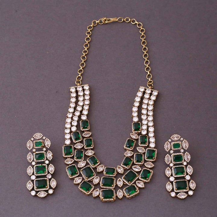 Emerald Calliet Victorian Jewellery Set - New Arrival