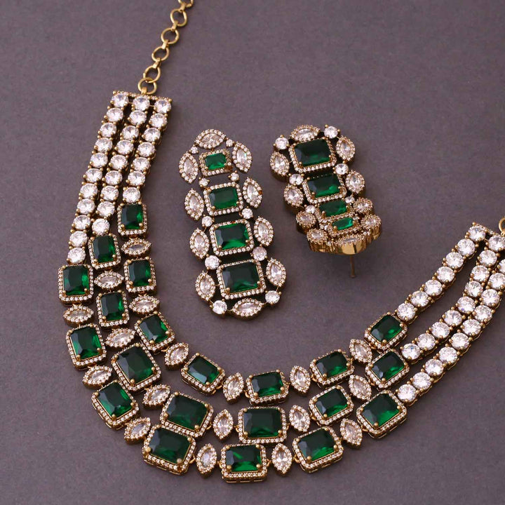 Emerald Calliet Victorian Jewellery Set - New Arrival