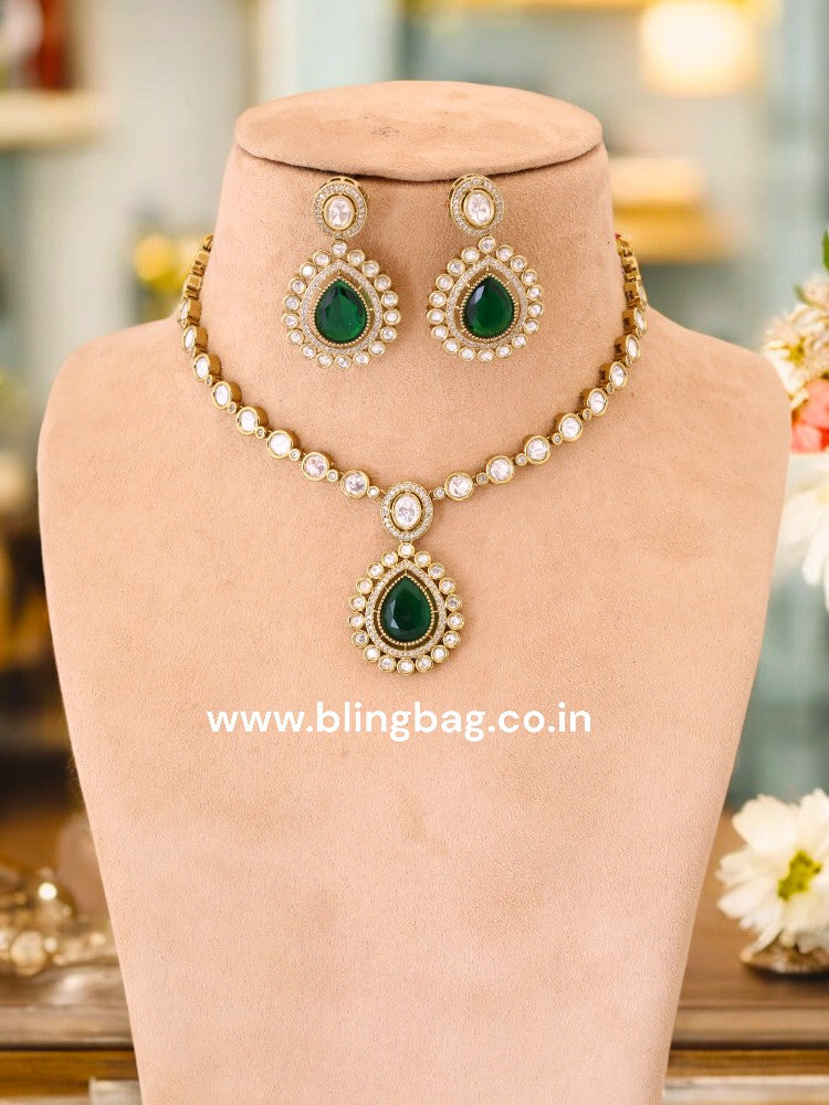 Emerald Cameron Victorian Jewellery Set - New Arrival