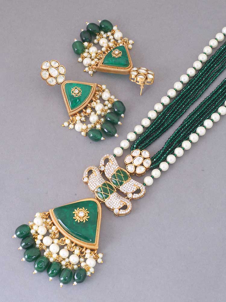 Emerald Caoimhe Kundan Jewellery Set