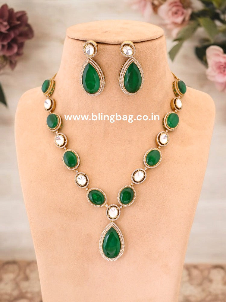 Emerald Cassidy Zirconia Jewellery Set