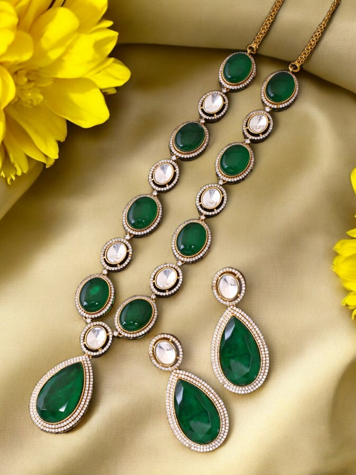 Emerald Cassidy Zirconia Jewellery Set
