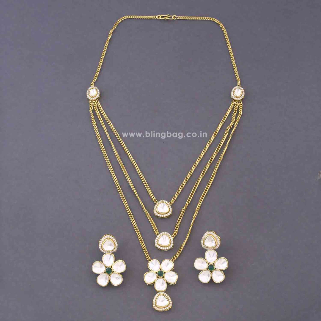 Emerald Celestrae Pendant Set