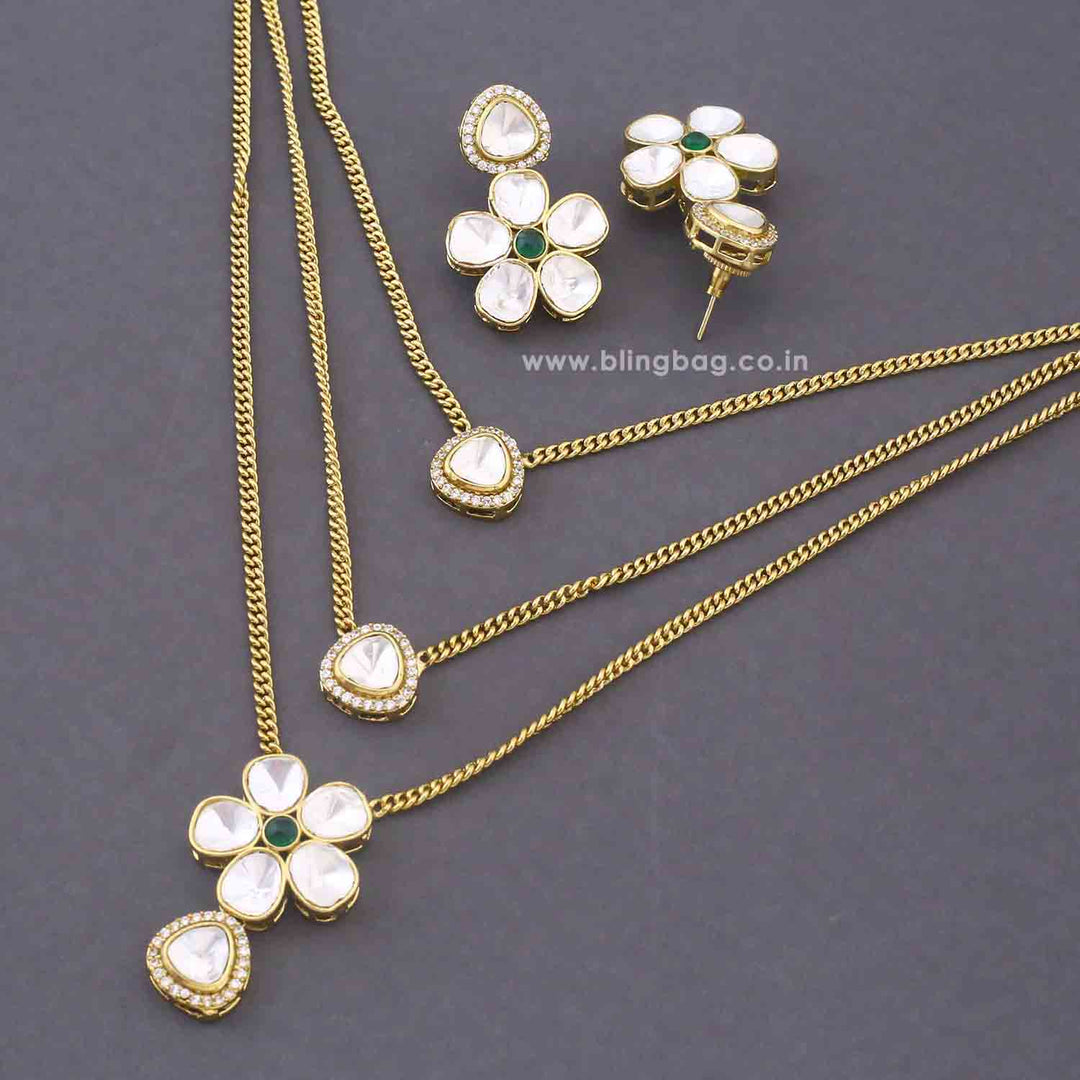 Emerald Celestrae Pendant Set