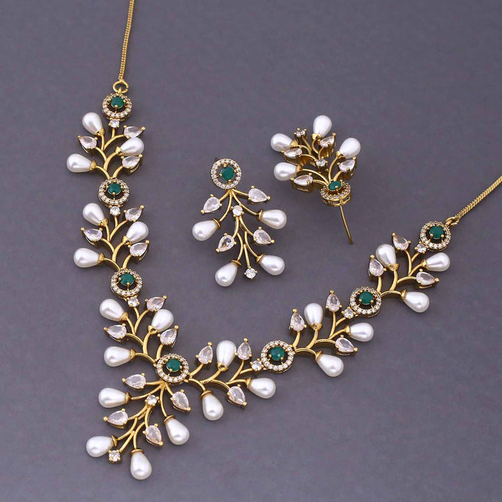 Emerald Charvi Victorian Jewellery Set - New Arrival