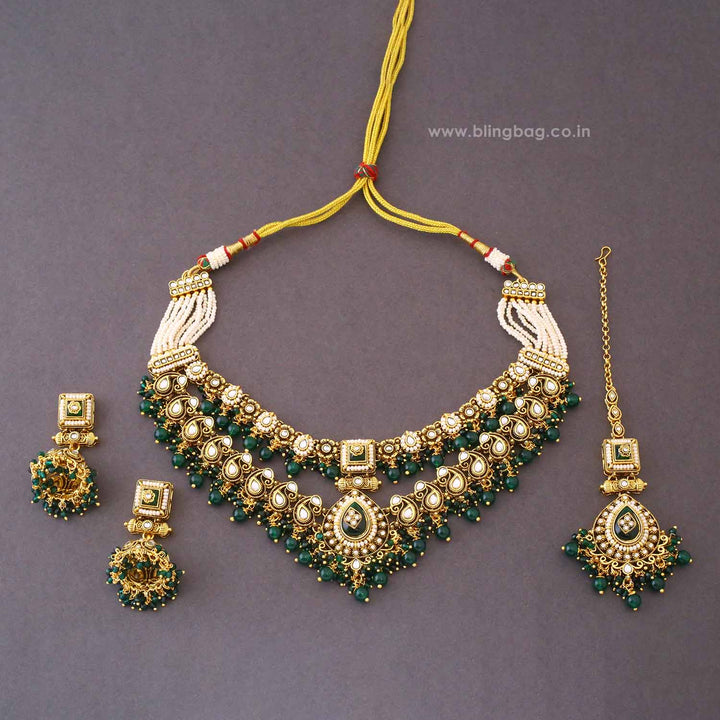 Emerald Chavi Kundan Jewellery Set - New Arrival