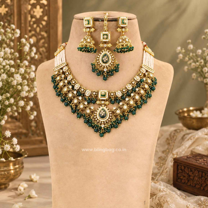 Emerald Chavi Kundan Jewellery Set - New Arrival