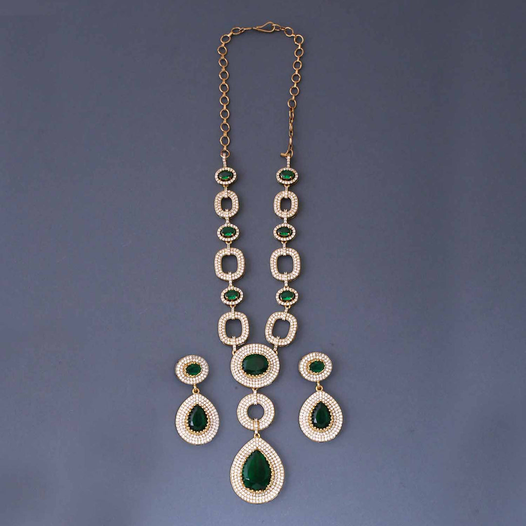 Emerald Christa Victorian Jewellery Set - New Arrival