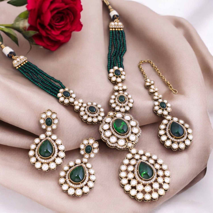 Emerald Christani Victorian Jewellery Set