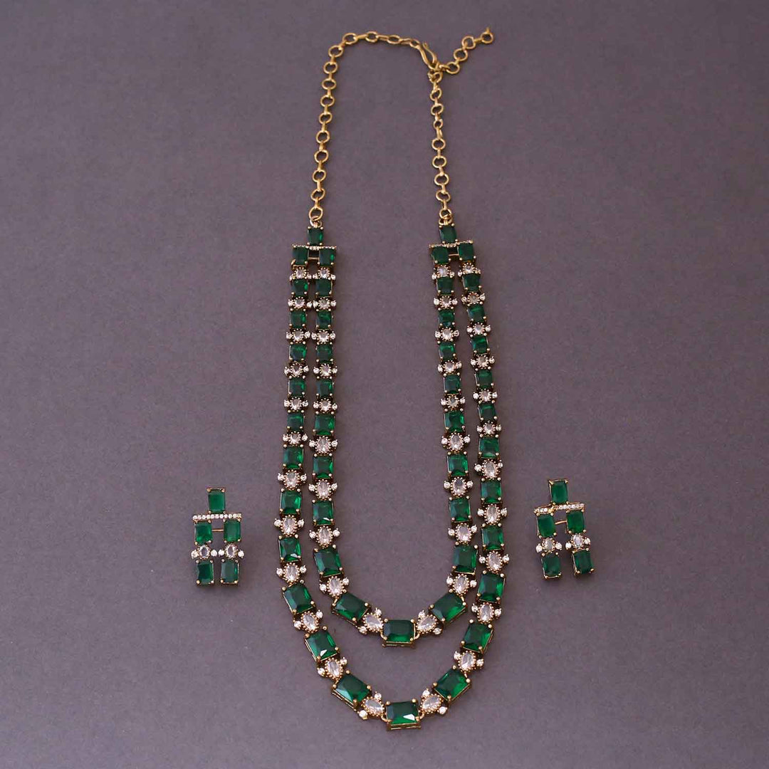 Emerald Claitte Victorian Jewellery Set- New Arrival