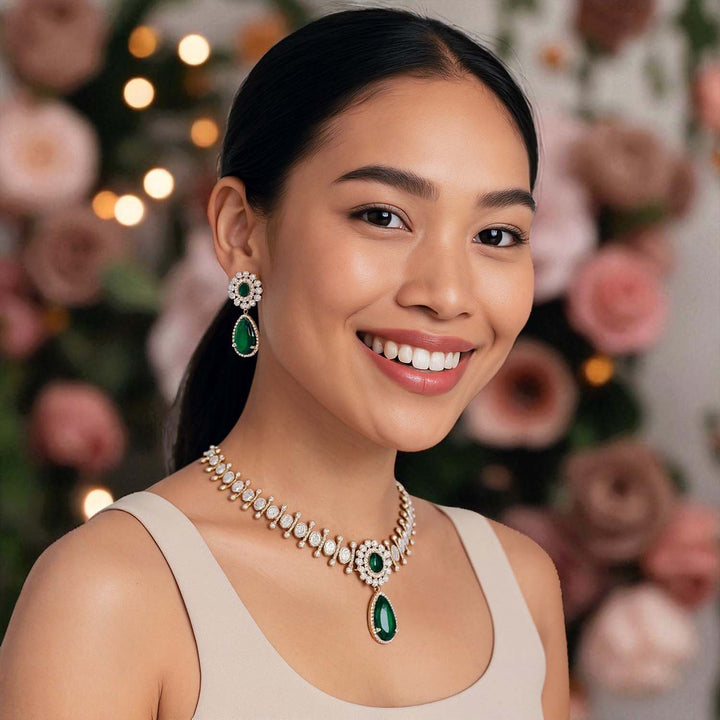 Emerald Clamen Victorian Jewellery Set -New Arrival