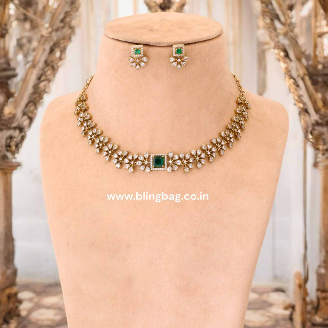 Emerald Coriyah Victorian Jewellery Set - New Arrival