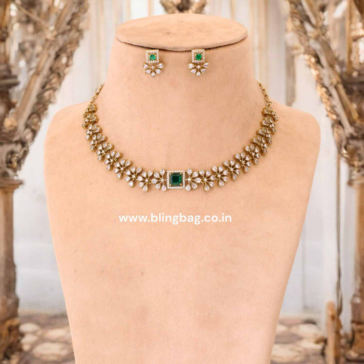 Emerald Coriyah Victorian Jewellery Set - New Arrival