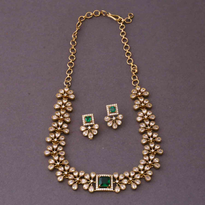 Emerald Coriyah Victorian Jewellery Set - New Arrival