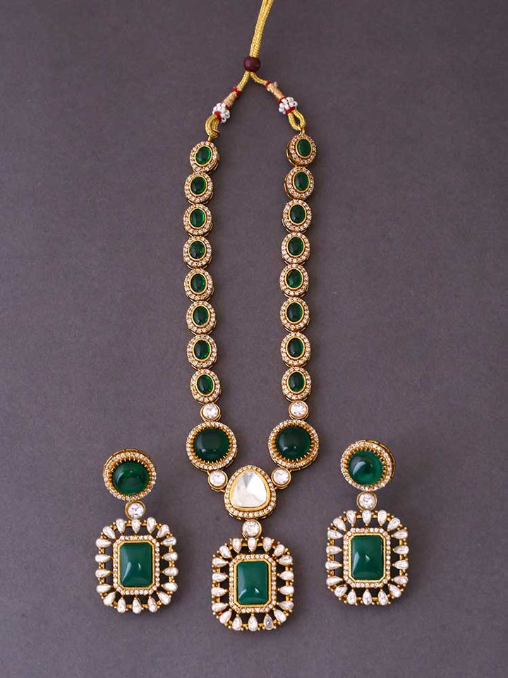 Emerald Daeshim Victorian Jewellery Set - New Arrival