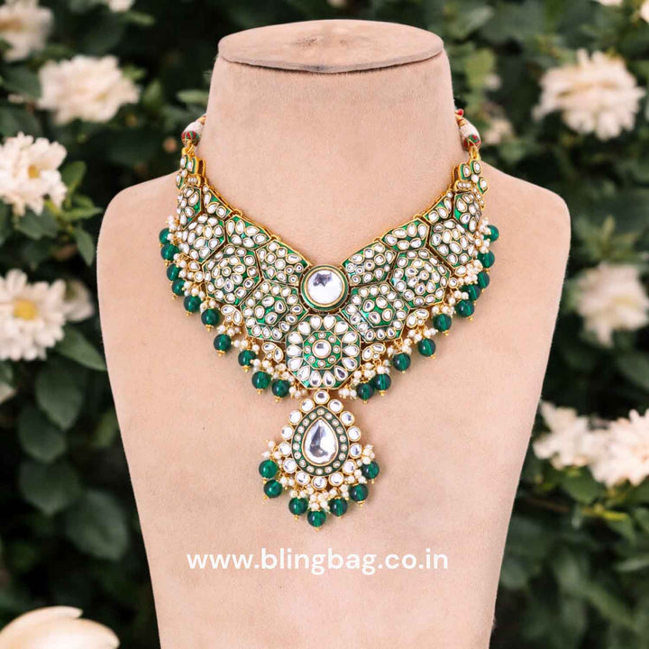 Emerald Damayanti Kundan Jewellery Set