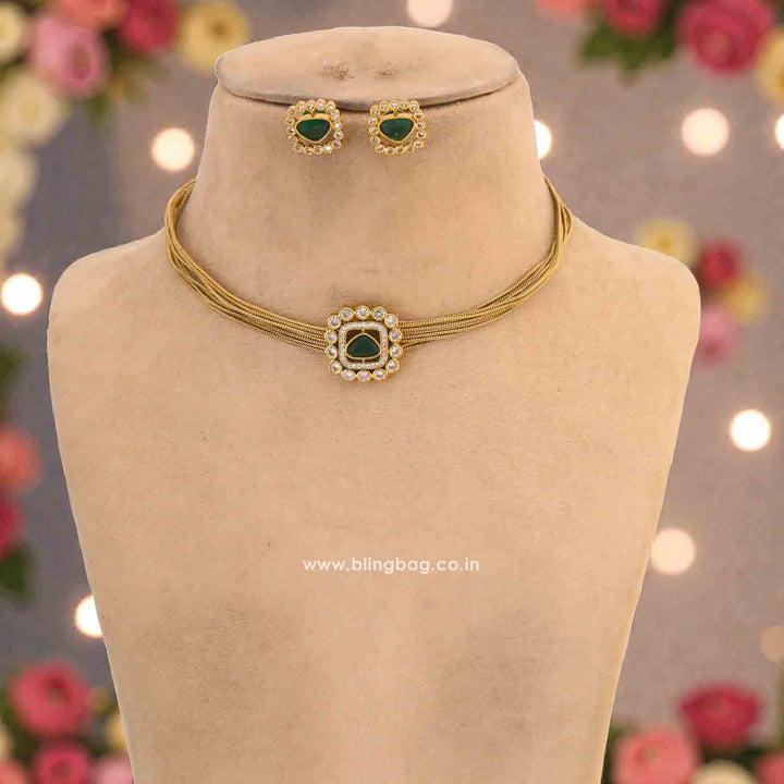 Emerald Damsel Victorian Jewellery Set - New Arrival