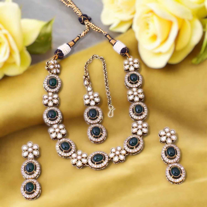 Emerald Darina Victorian Jewellery Set- New Arrival