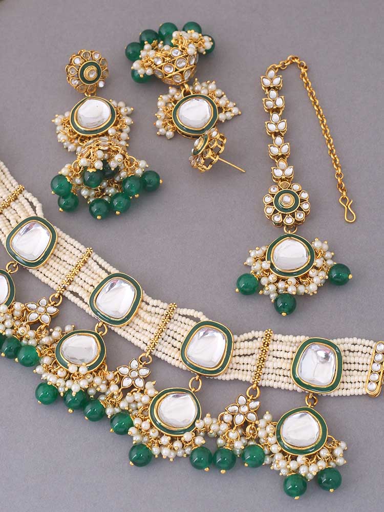 Emerald Deepti Kundan Jewellery Set