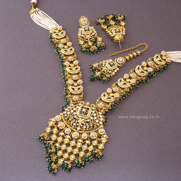Emerald Devikaara Kundan Jewellery Set - New Arrival