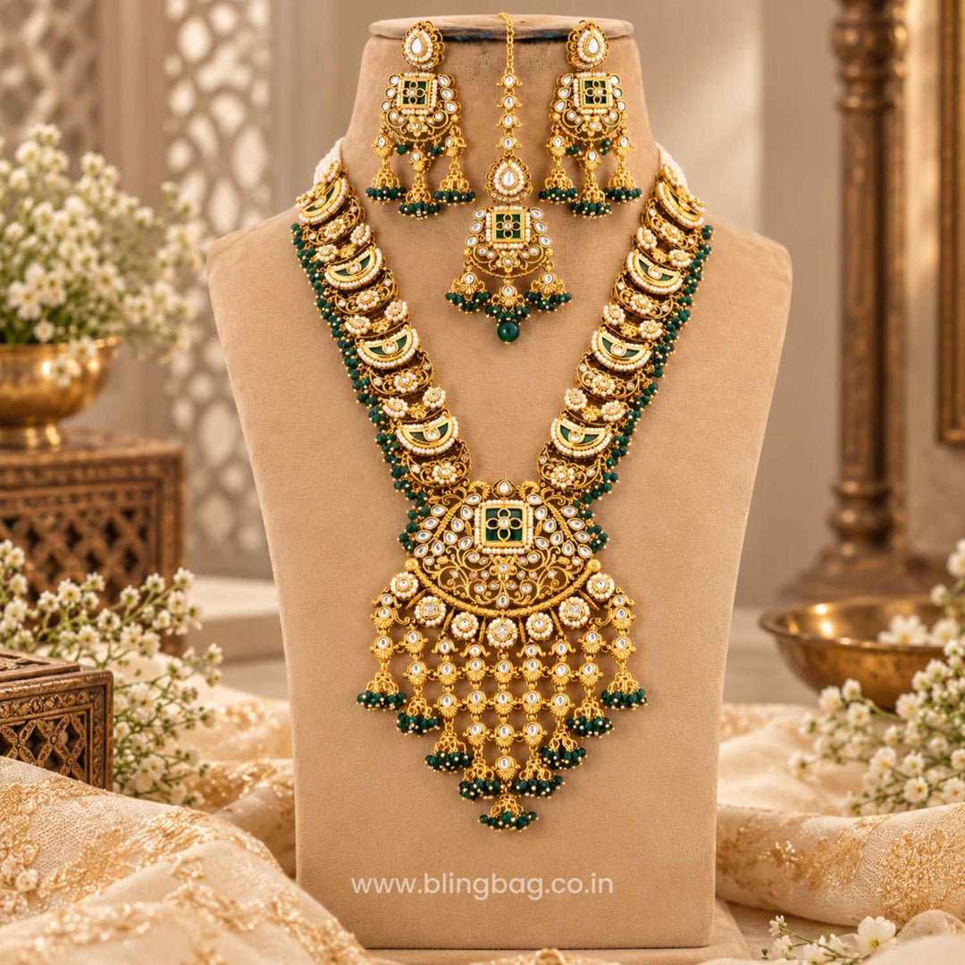 Emerald Devikaara Kundan Jewellery Set - New Arrival