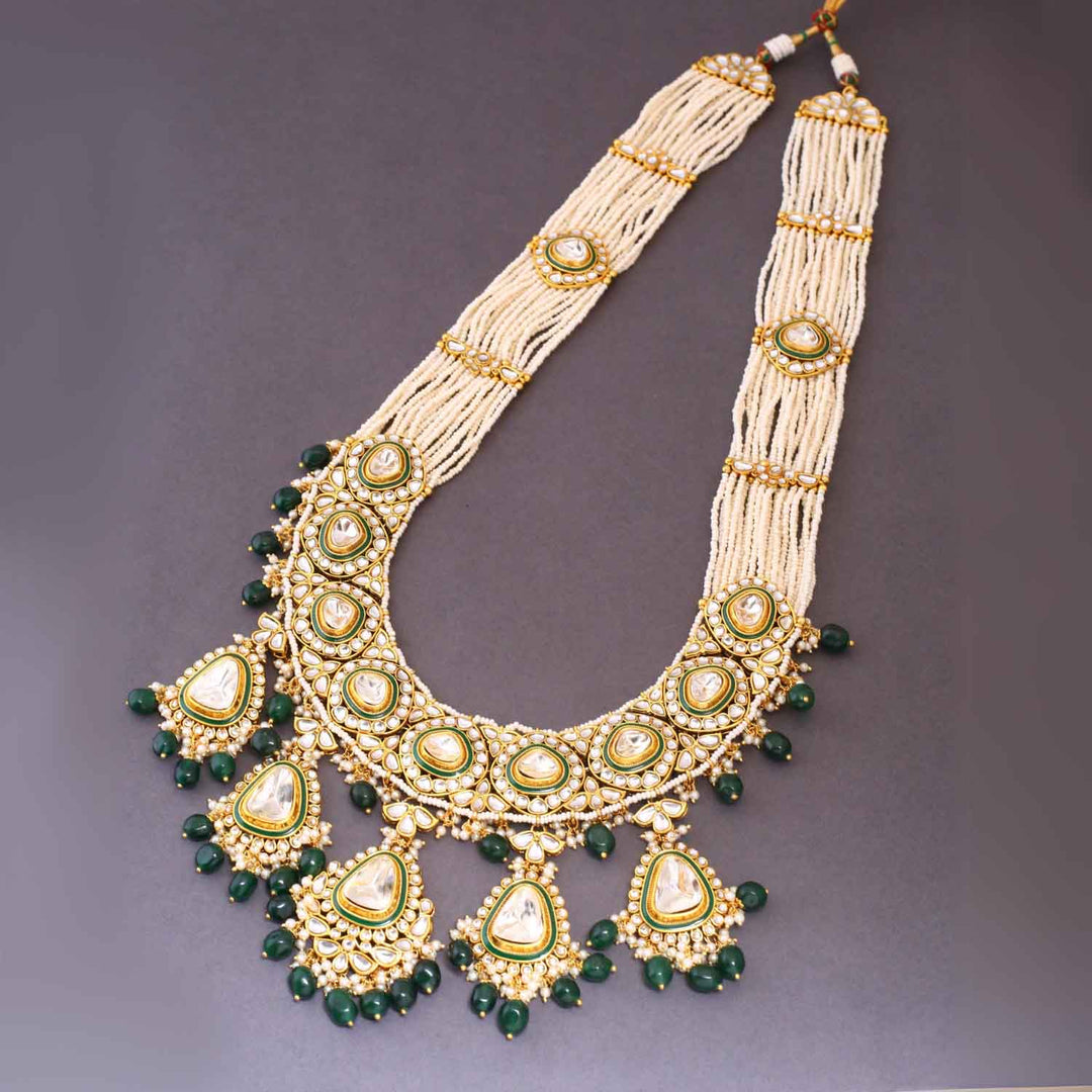 Emerald Dhanuna Bridal Jewellery Set