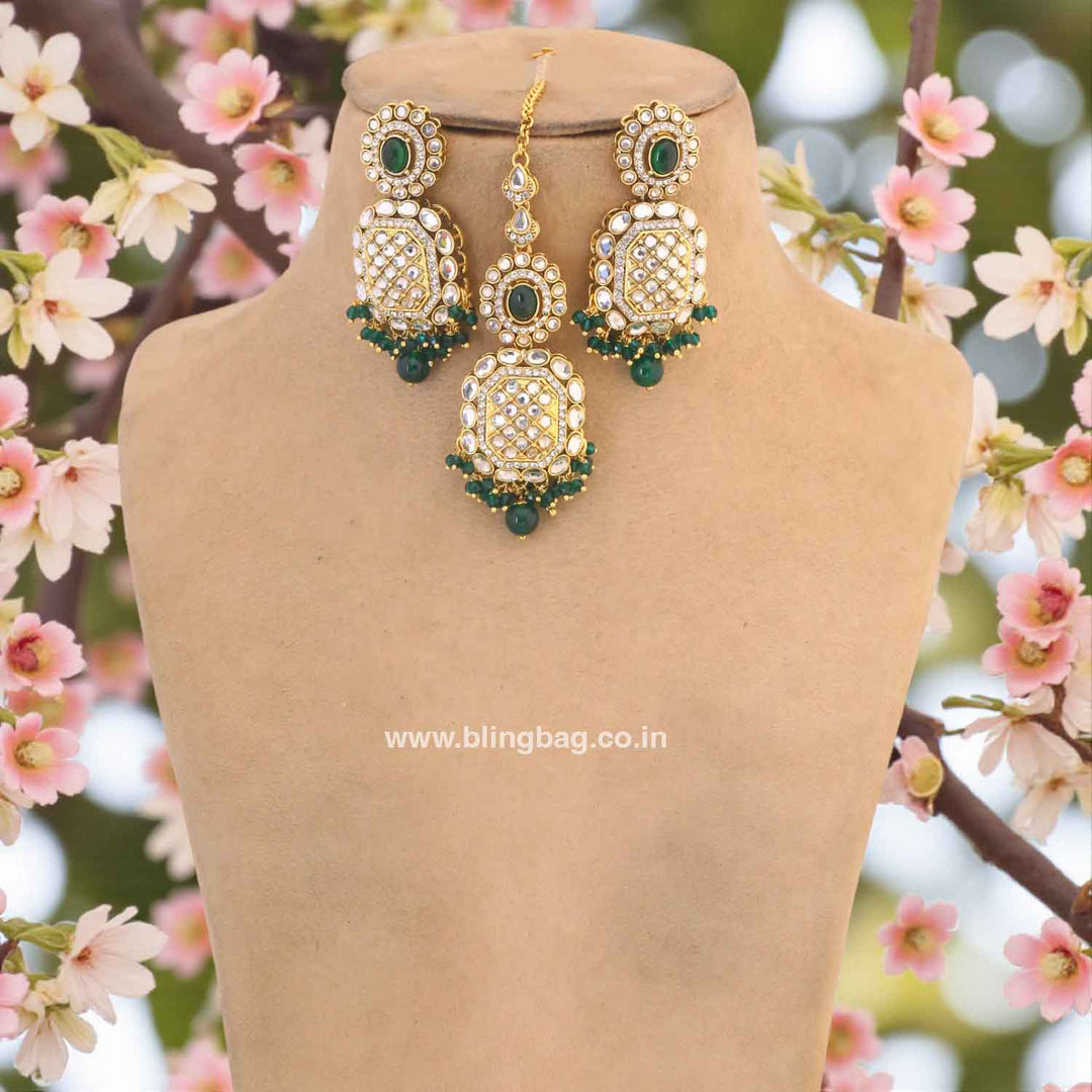Emerald Dharini Kundan Jewellery Set