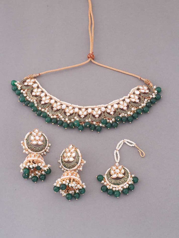 Emerald Dhisana Kundan Jewellery Set