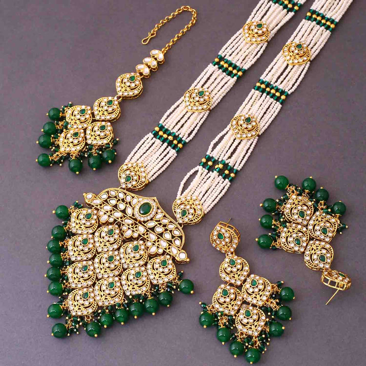 Emerald Dhruvi Kundan Jewellery Set