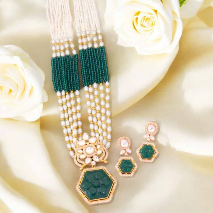 Emerald Dhruvika Kundan Jewellery Set - EOSS