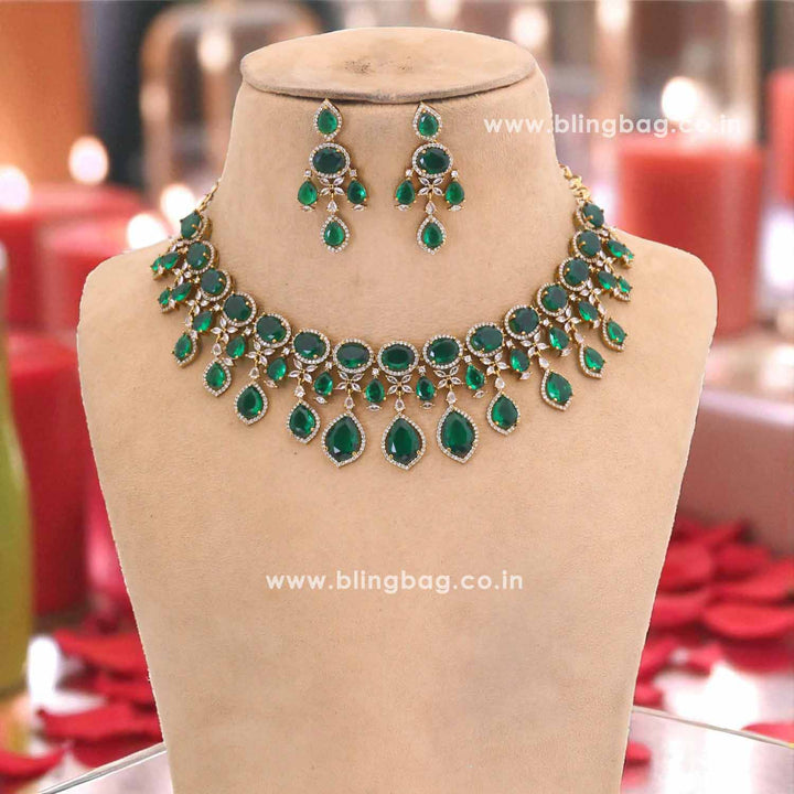 Emerald Diamora Victorian Jewellery Set - New Arrival