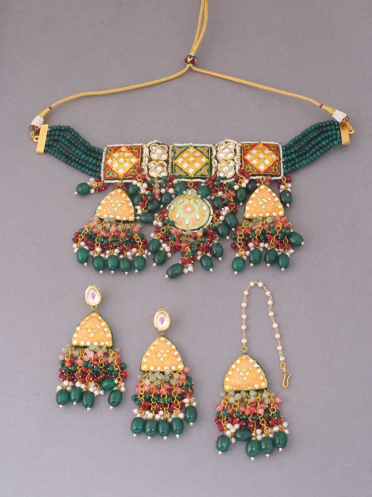 Emerald Dilina Kundan Jewellery Set