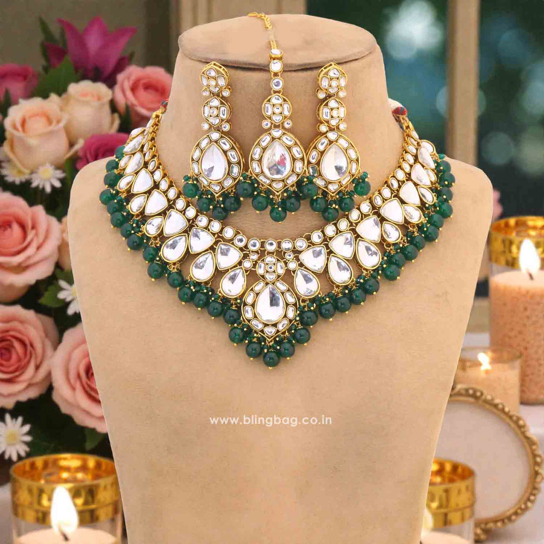 Emerald Divita Kundan Jewellery Set