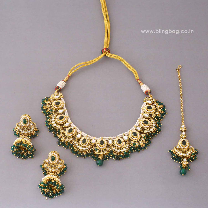 Emerald Diyaani Kundan Jewellery Set
