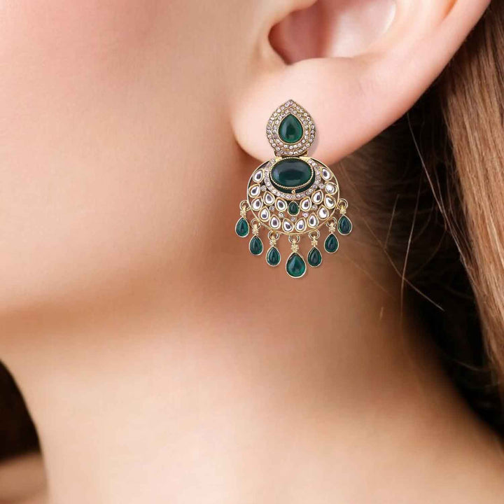 Emerald Diyanshi Chandbalis