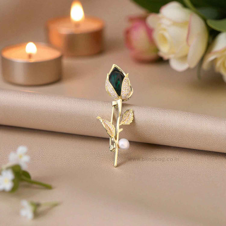 Emerald Dusky Rose Brooch