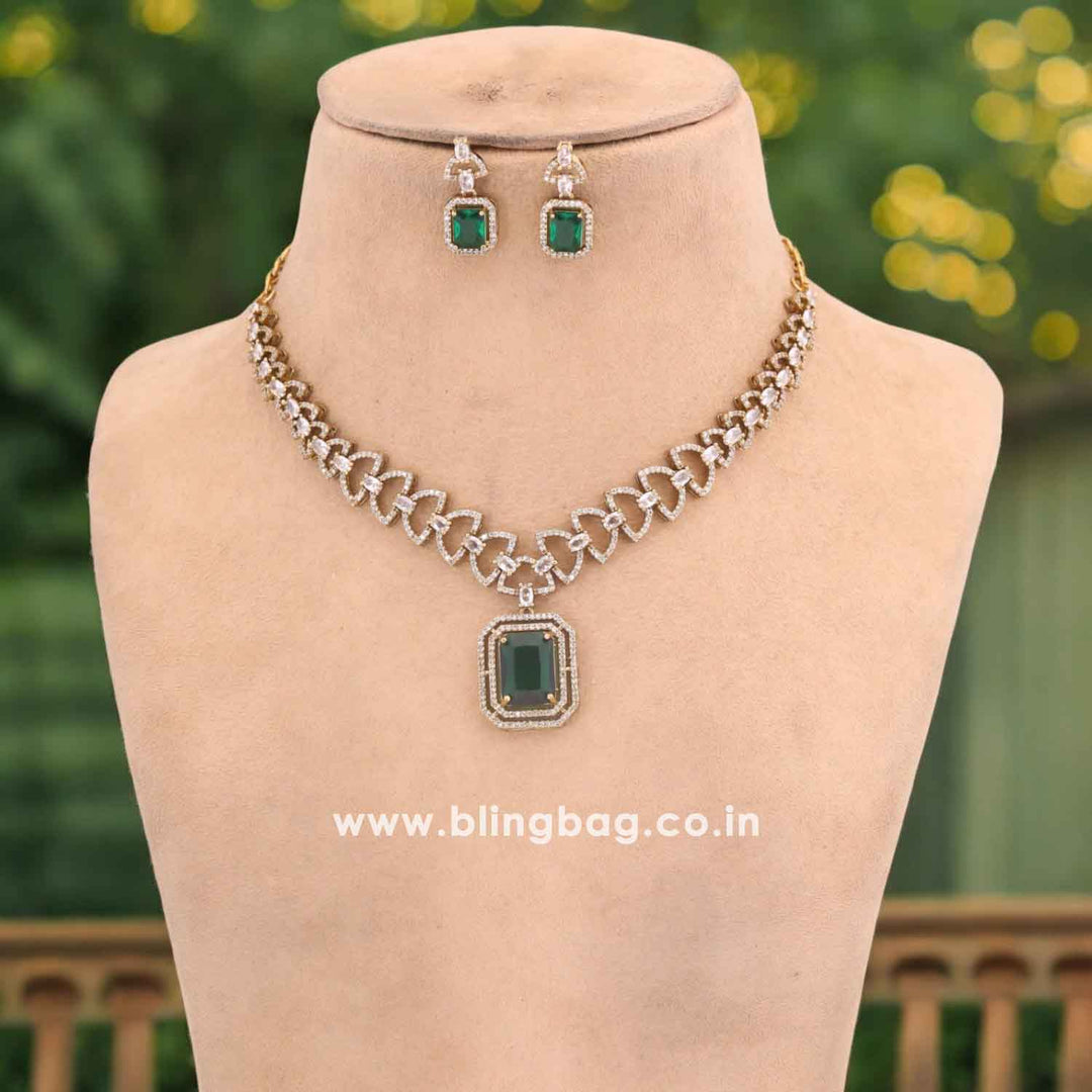 Emerald Echoes Victorian Jewellery Set - New Arrival