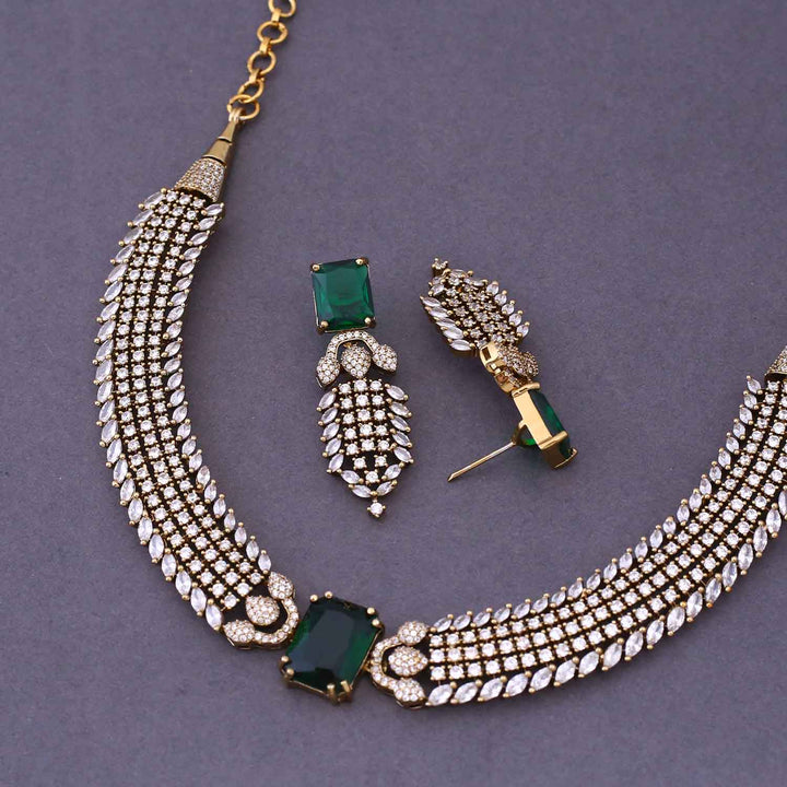 Emerald Edita Victorian Jewellery Set - New Arrival