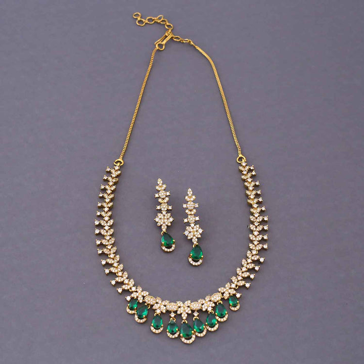 Emerald Efrenna Victorian Jewellery Set - New Arrival