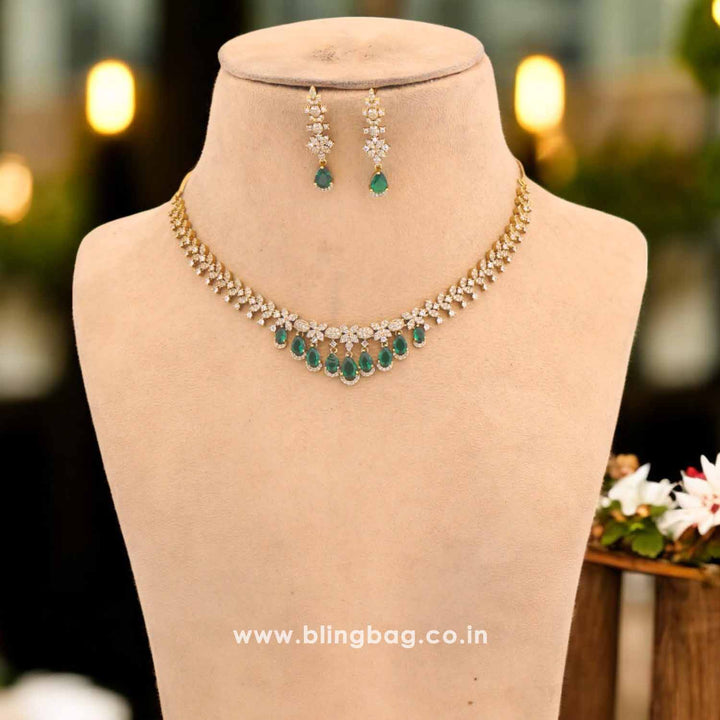 Emerald Efrenna Victorian Jewellery Set - New Arrival