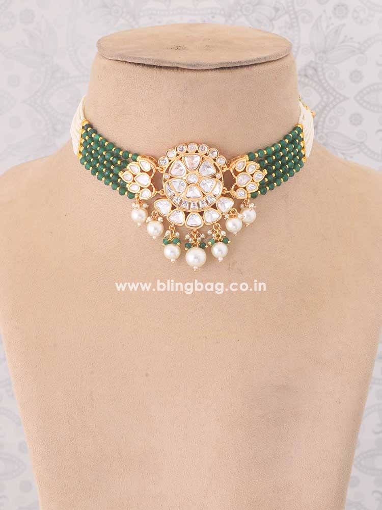 Emerald Ekantika Kundan Jewellery Set