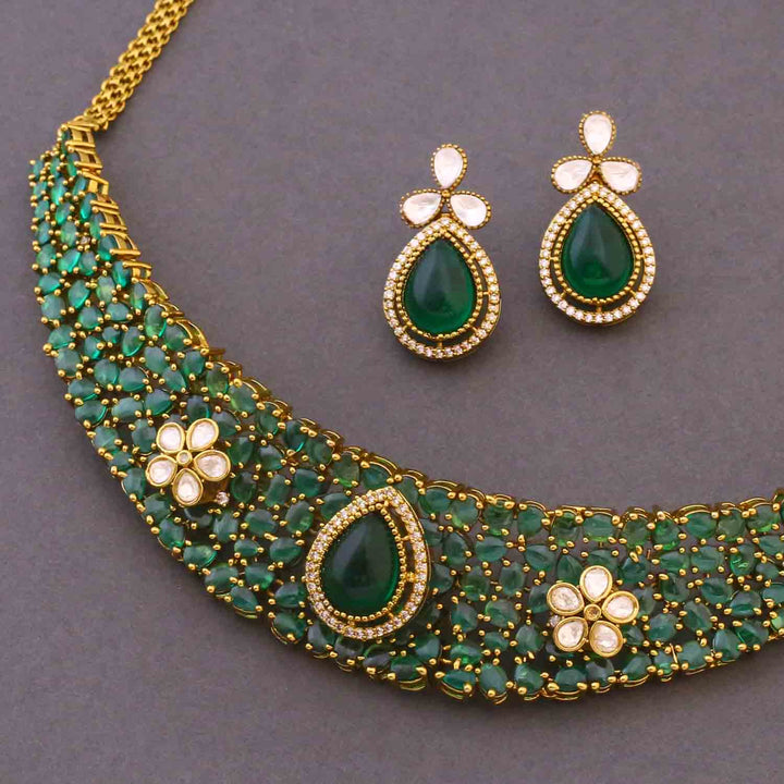 Emerald Elisaie Hasli Victorian Jewellery Set